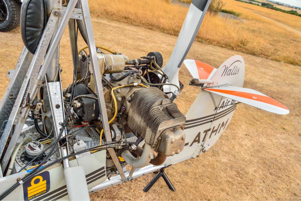 Wallis Defender's Fisrt GYRO build