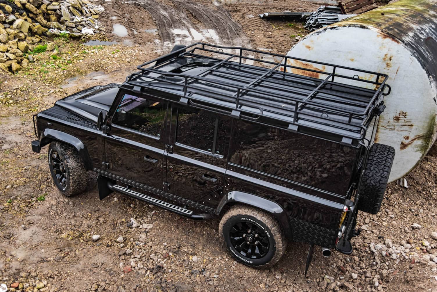 Land Rover Defender