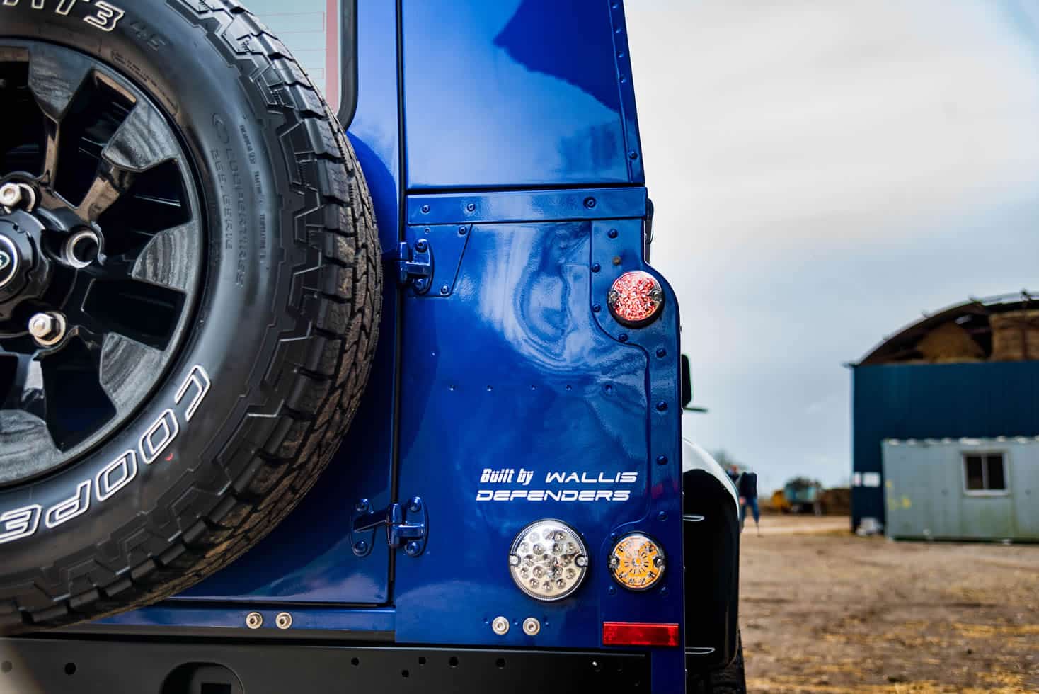 Land Rover Defender