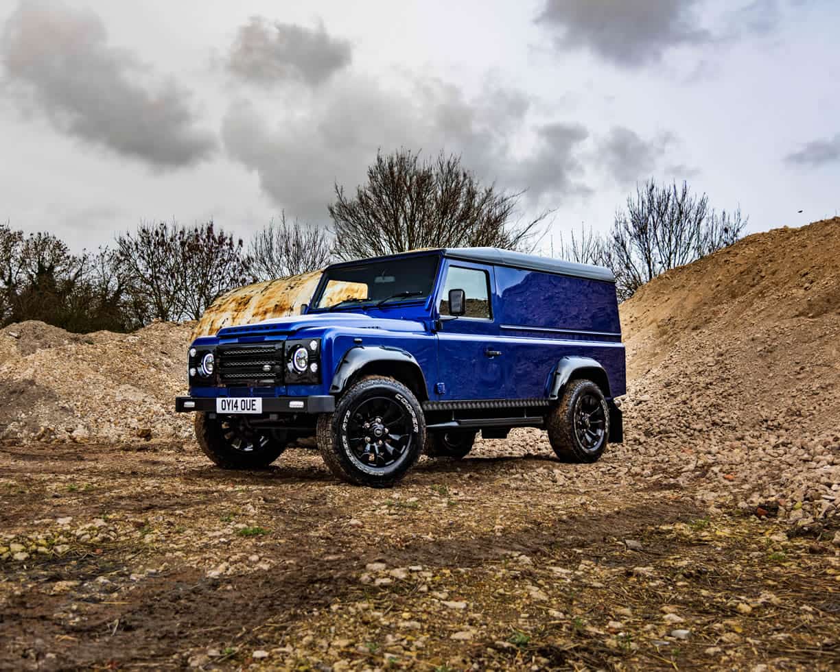Land Rover Defender