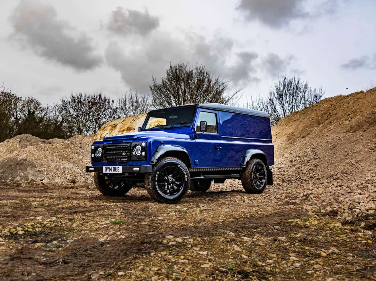 Land Rover Defender