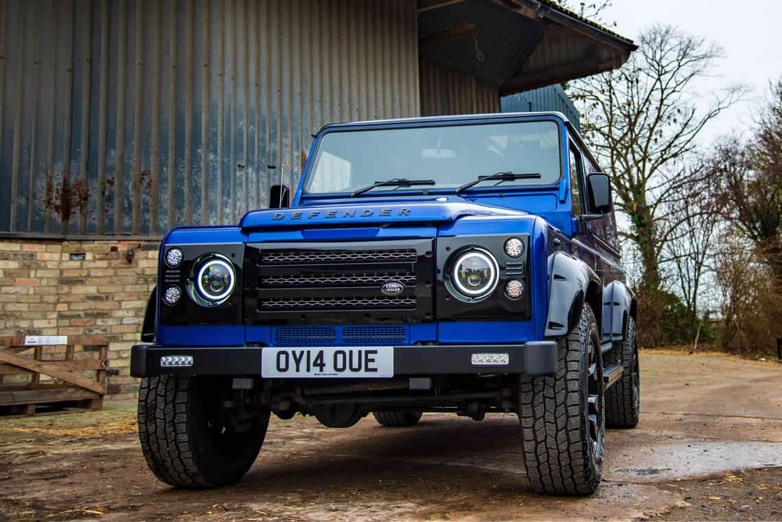 Land Rover Defender