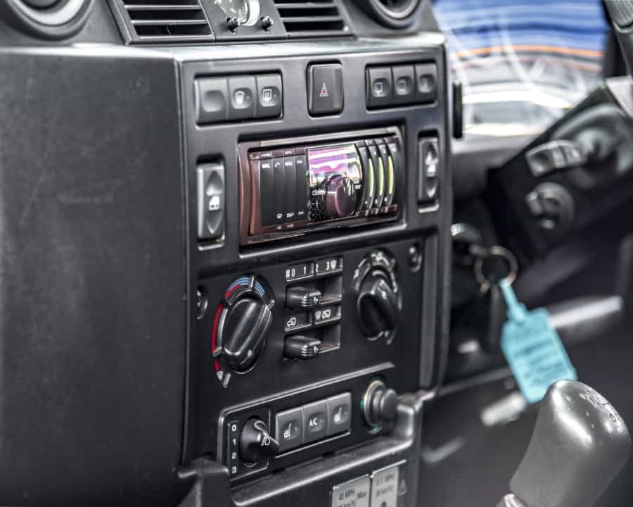 Land Rover Defender