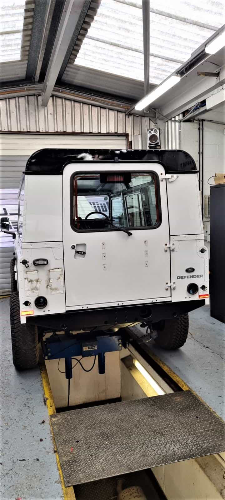 Land Rover Defender