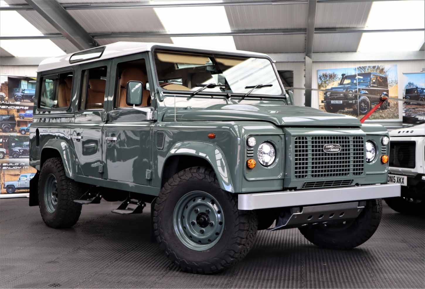 Land Rover Defender