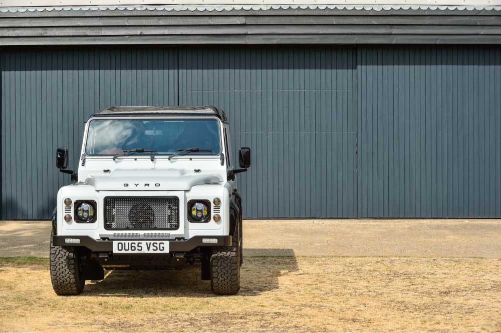 Land Rover Defender