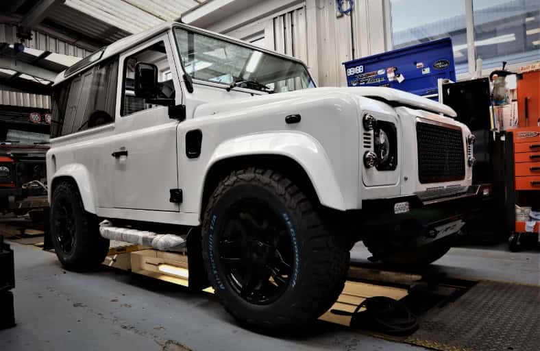Land Rover Defender