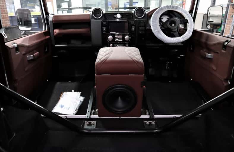Land Rover Defender