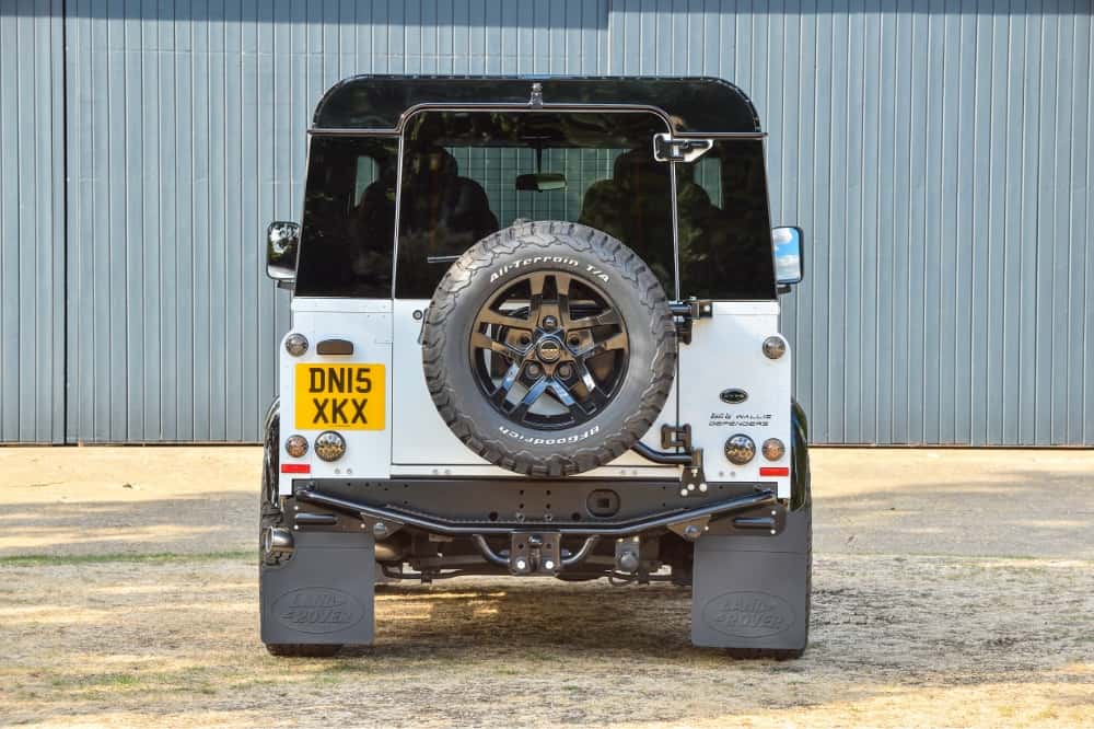 Land Rover Defender