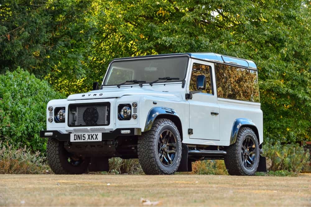 Land Rover Defender